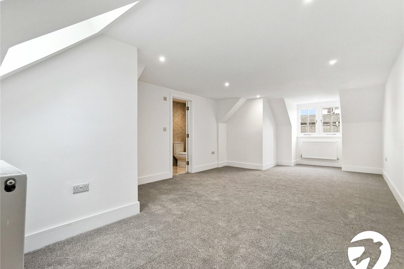 2 bedroom property to rent in Dartford | Robinson Jackson