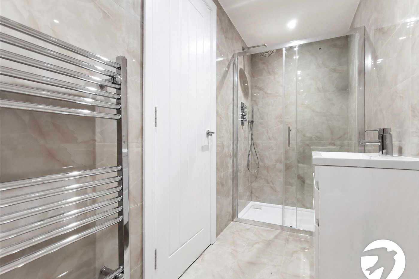 2 bedroom property to rent in Dartford | Robinson Jackson