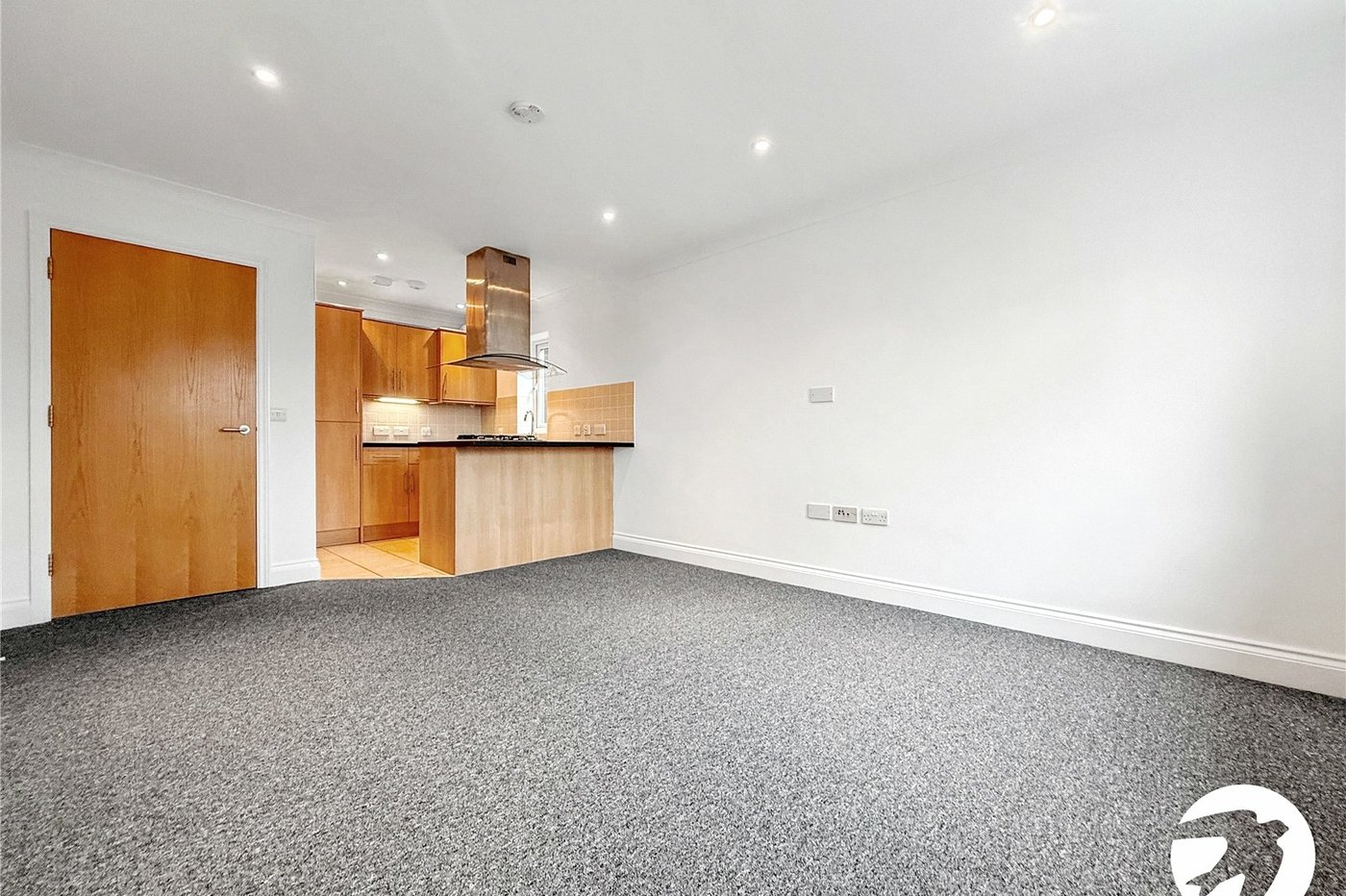 1 bedroom property to rent in Larkfield | Robinson Michael & Jackson