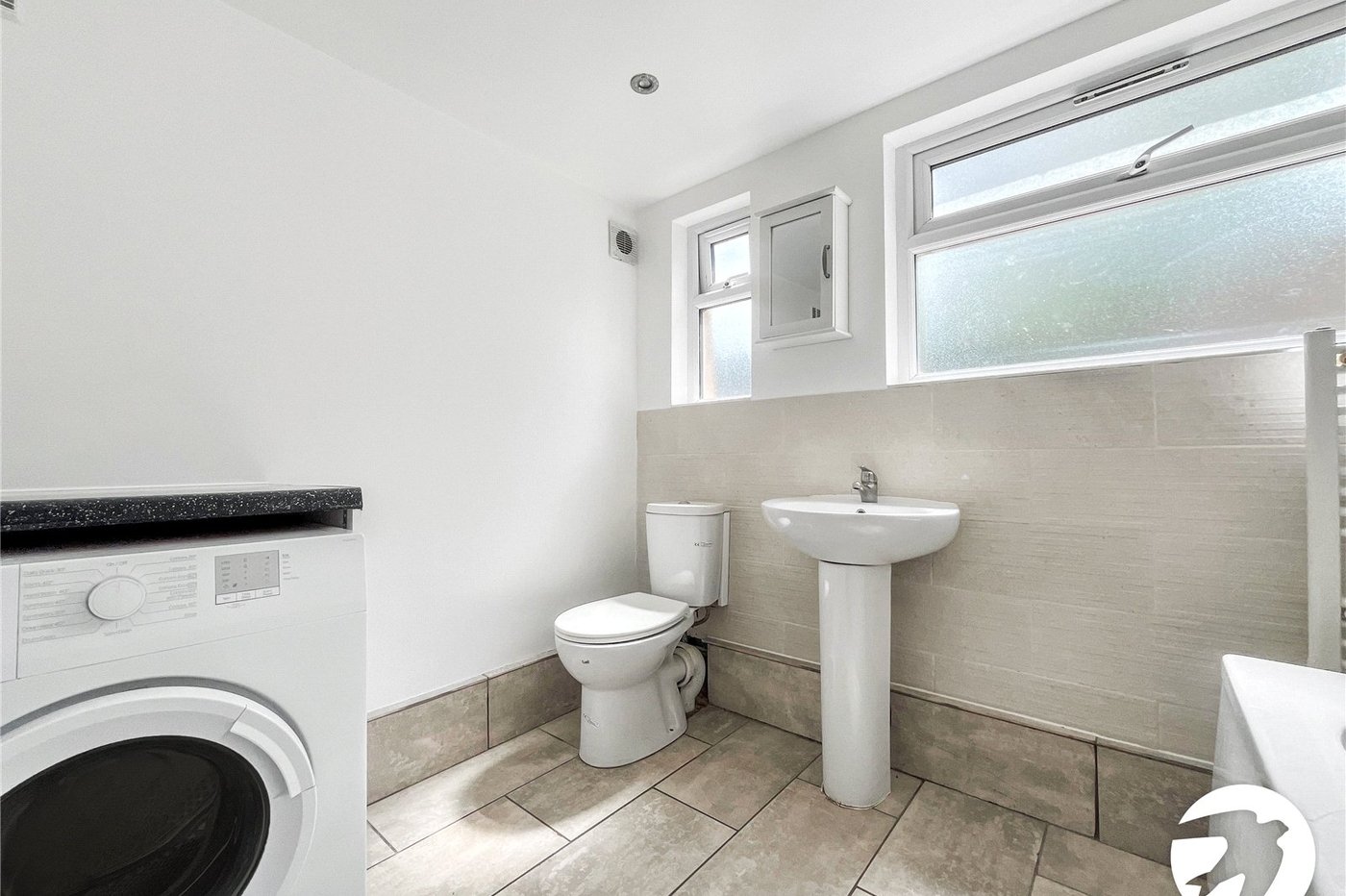 3 bedroom house to rent in Gillingham | Robinson Michael & Jackson