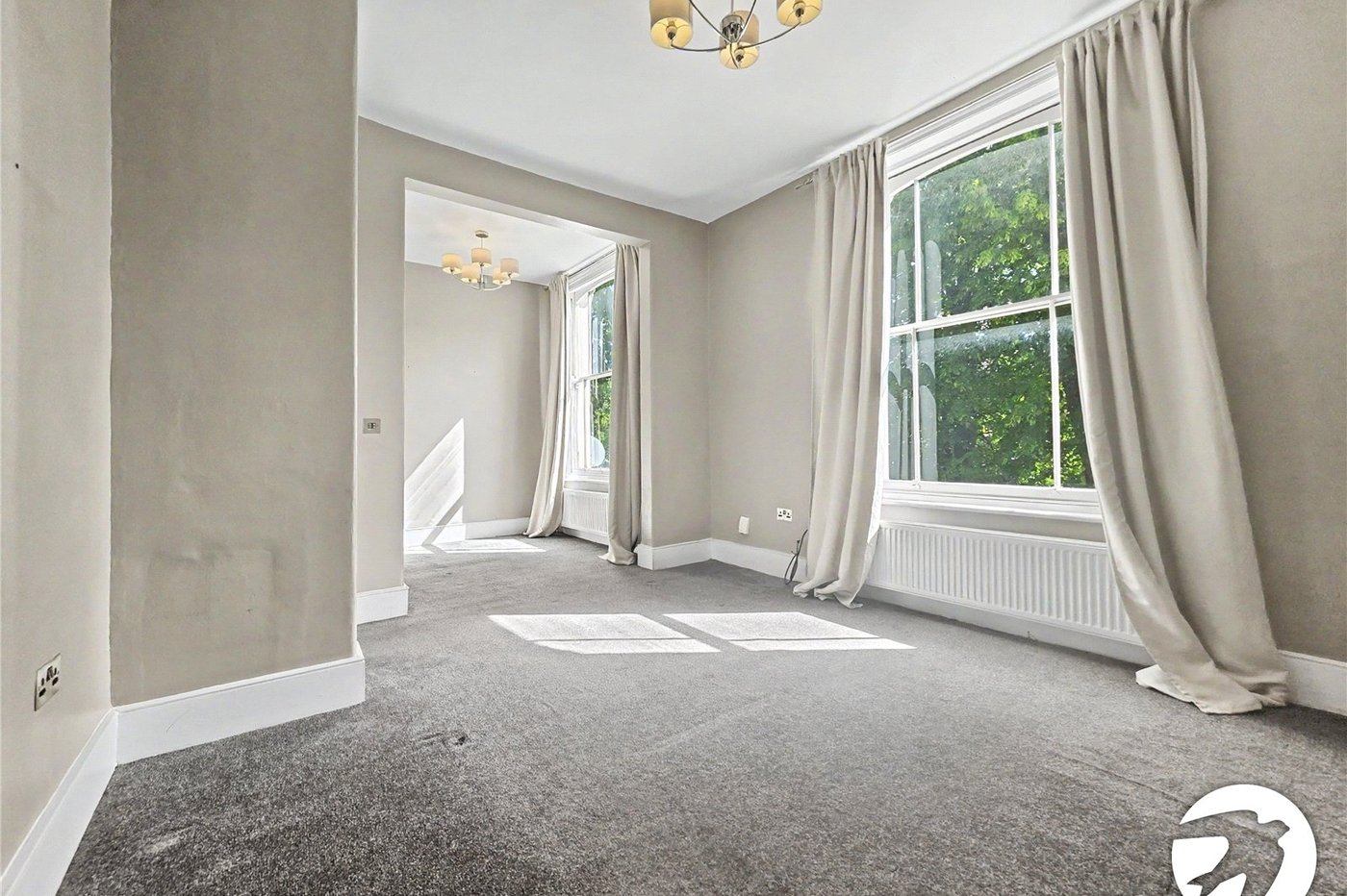 3 bedroom property to rent in London | Robinson Jackson