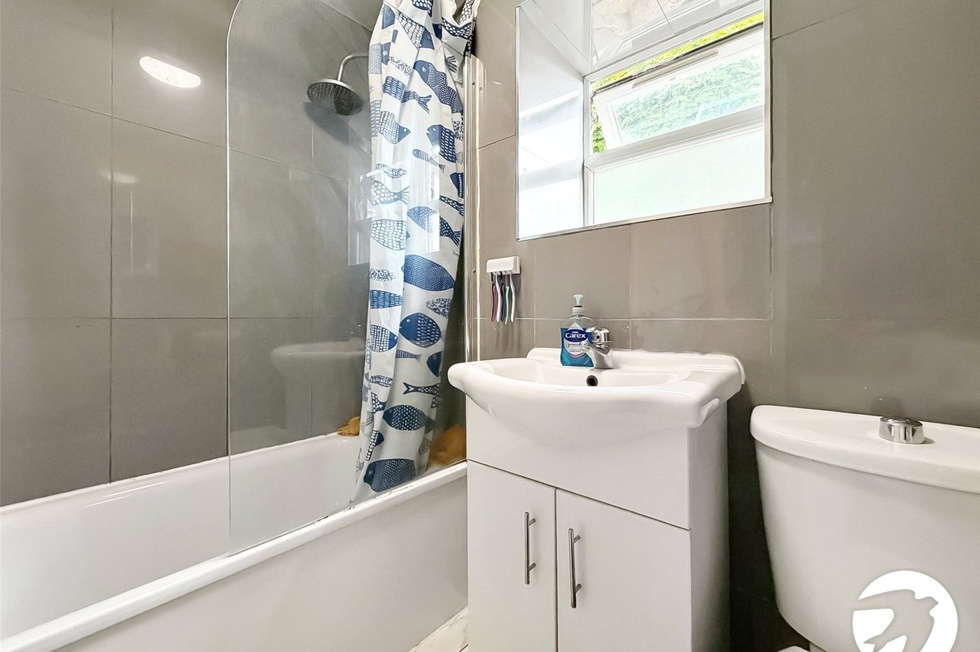 3 bedroom house to rent in London | 