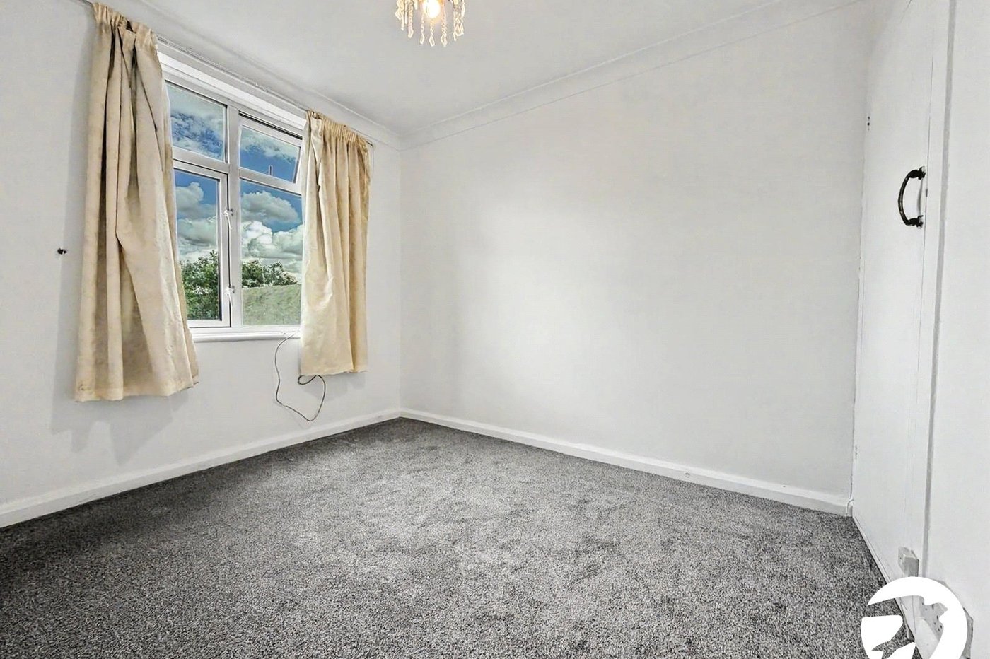 2 bedroom house to rent in Gillingham | Robinson Michael & Jackson