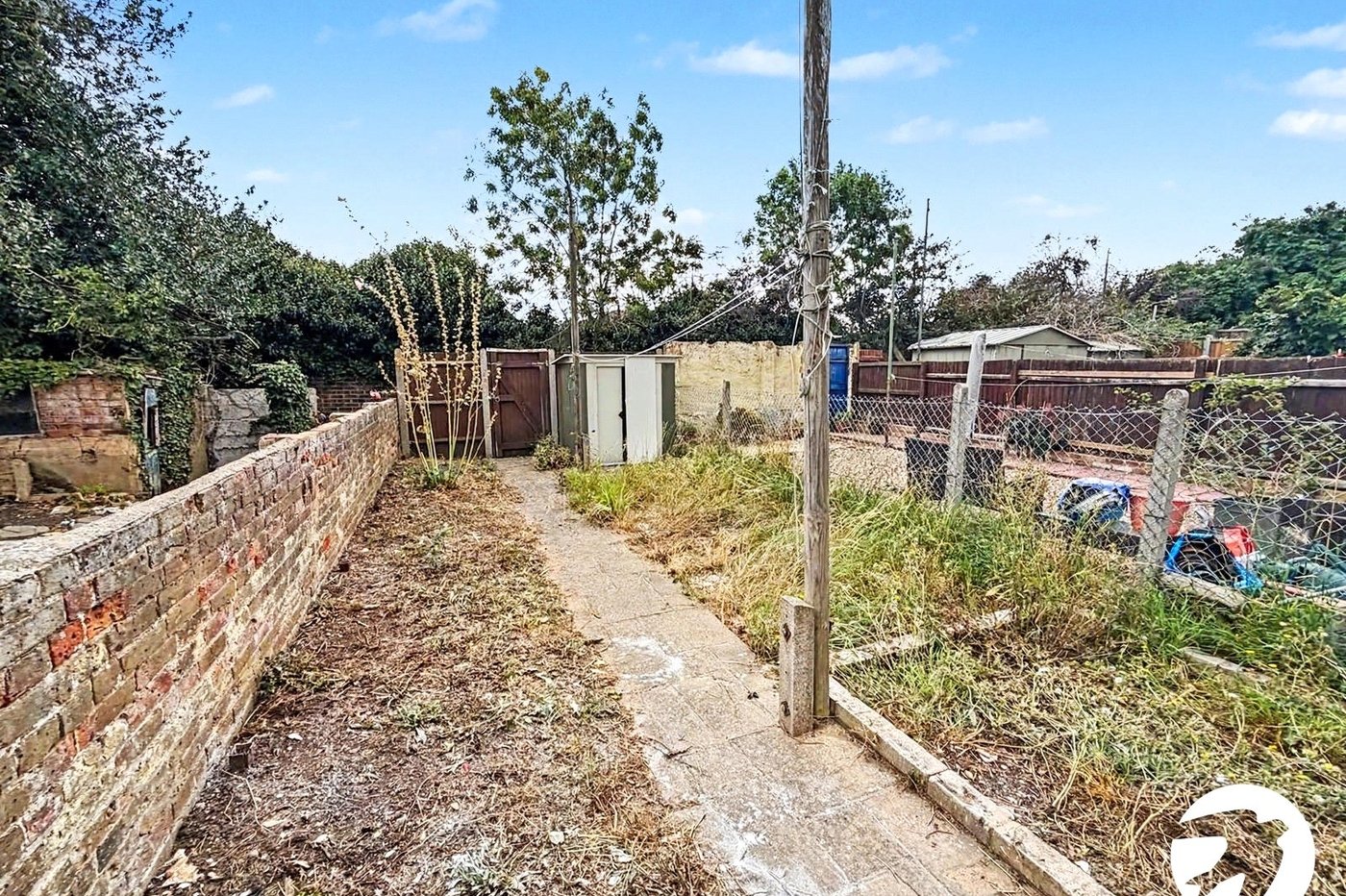 2 bedroom house to rent in Gillingham | Robinson Michael & Jackson