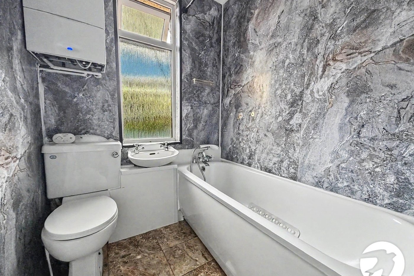 2 bedroom house to rent in Gillingham | Robinson Michael & Jackson