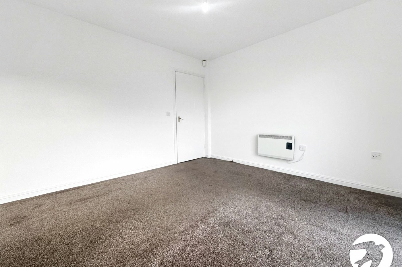 2 bedroom property to rent in London | 