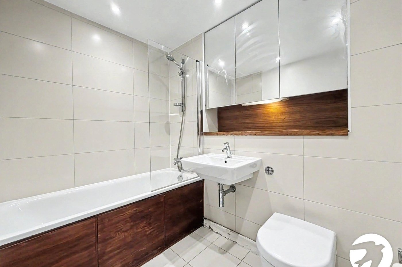 1 bedroom property to rent in Chatham Quays | Robinson Michael & Jackson