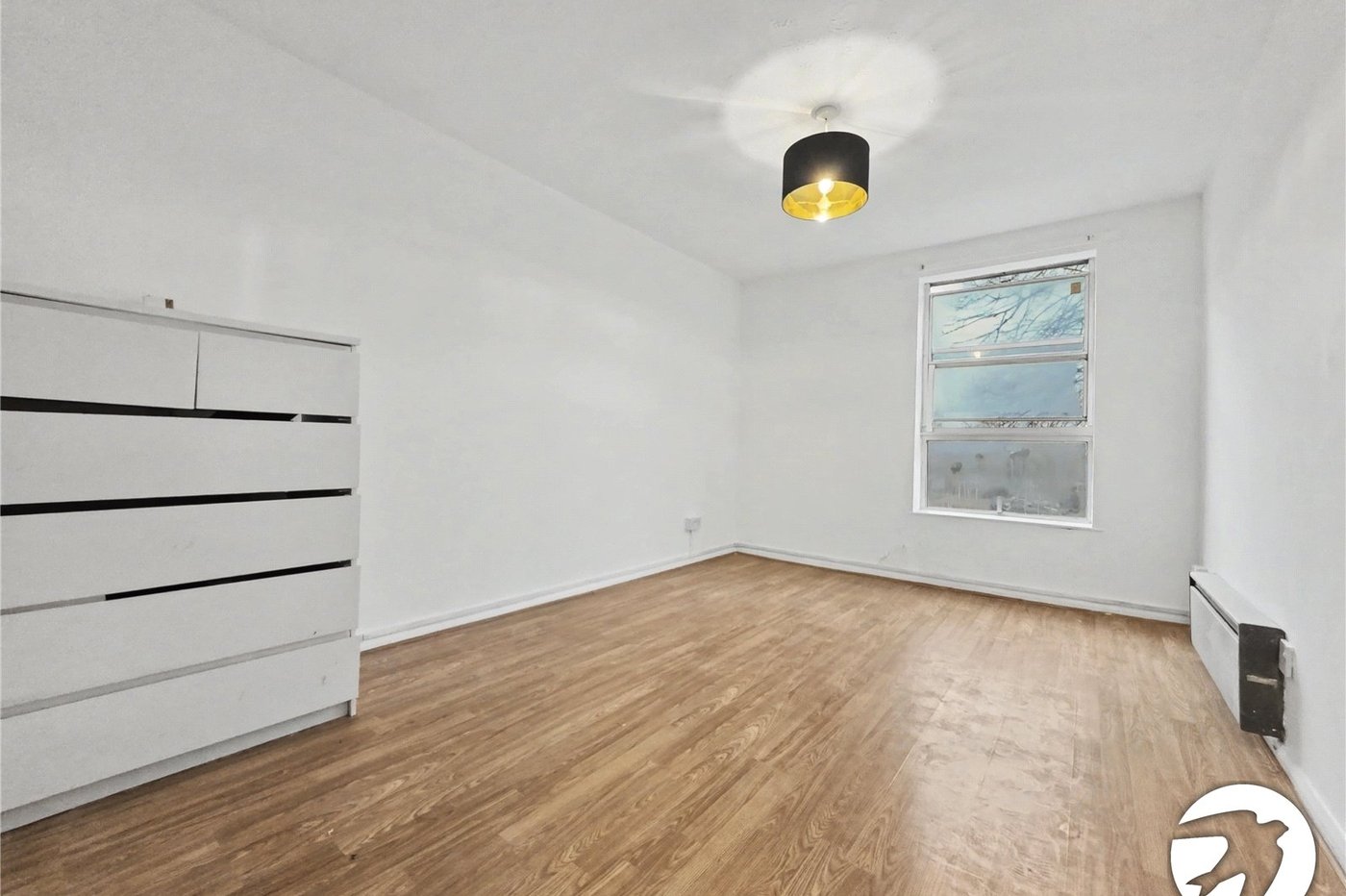 2 bedroom property to rent in London | Robinson Jackson