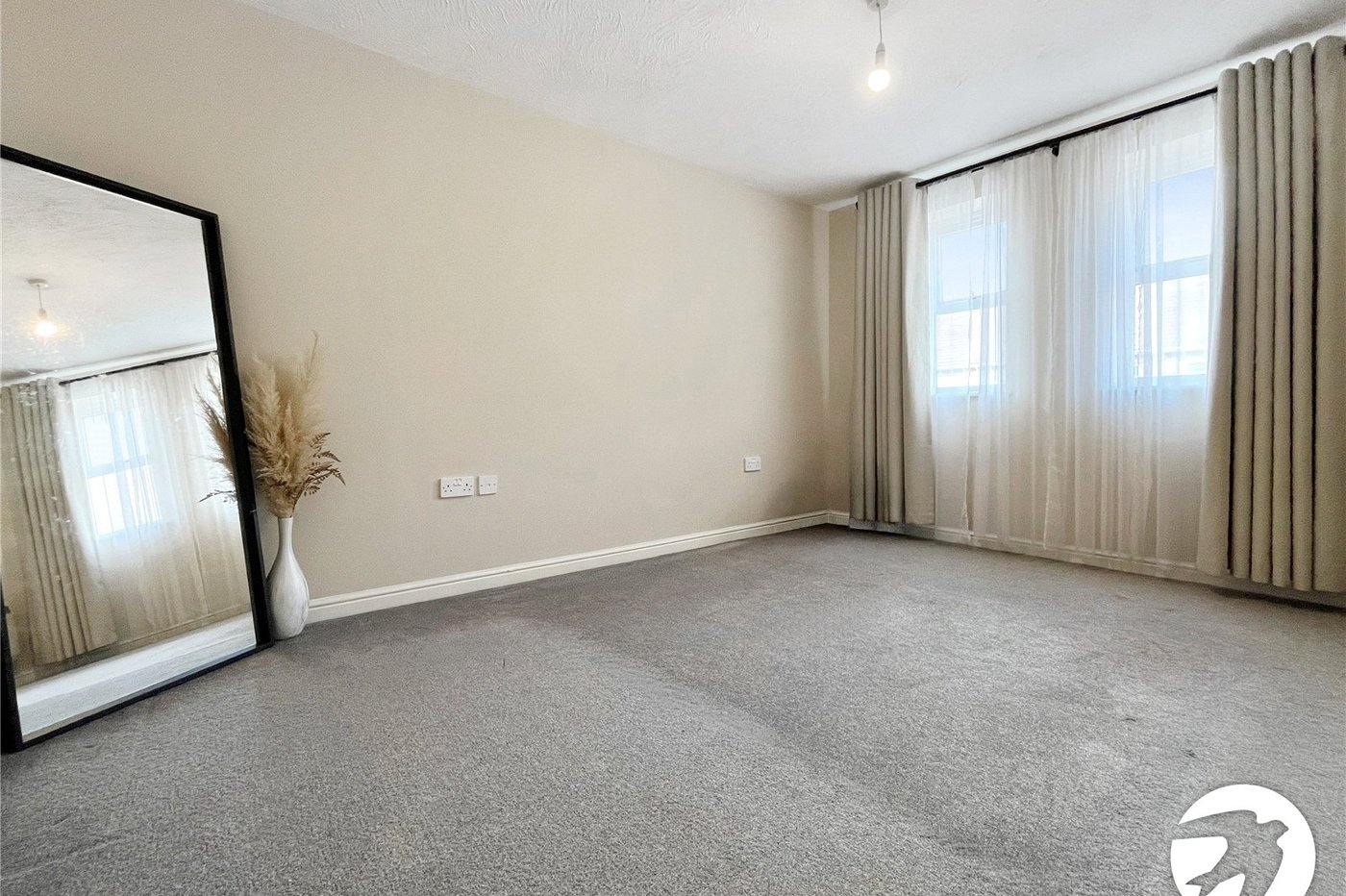 2 bedroom property to rent in Chatham | Robinson Michael & Jackson