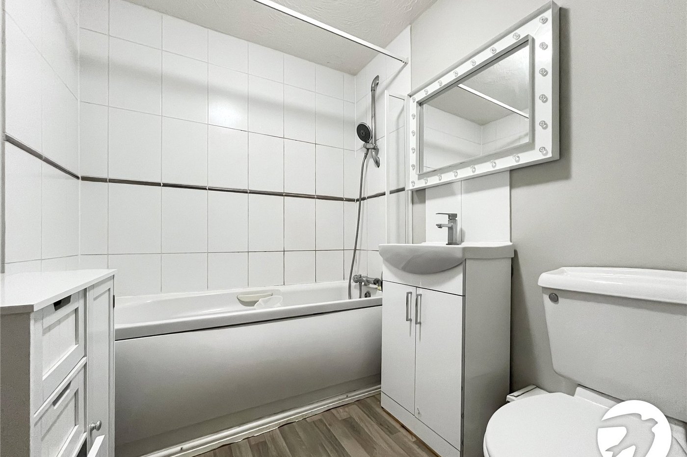 2 bedroom property to rent in Chatham | Robinson Michael & Jackson
