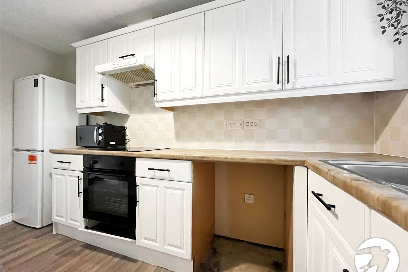 2 bedroom property to rent in Chatham | Robinson Michael & Jackson
