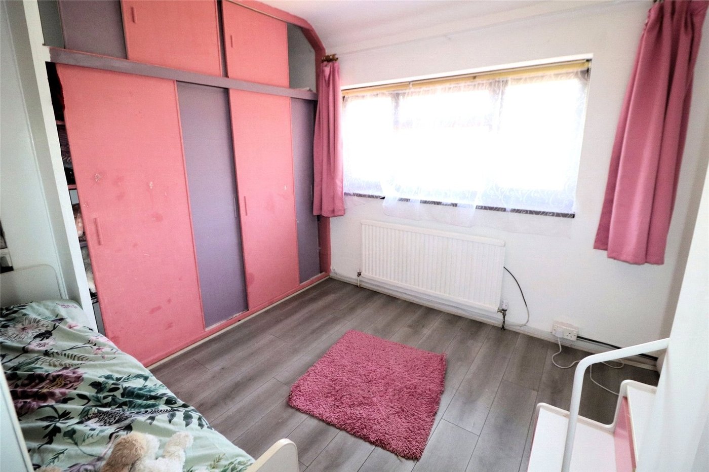 3 bedroom house to rent in Erith | Robinson Jackson