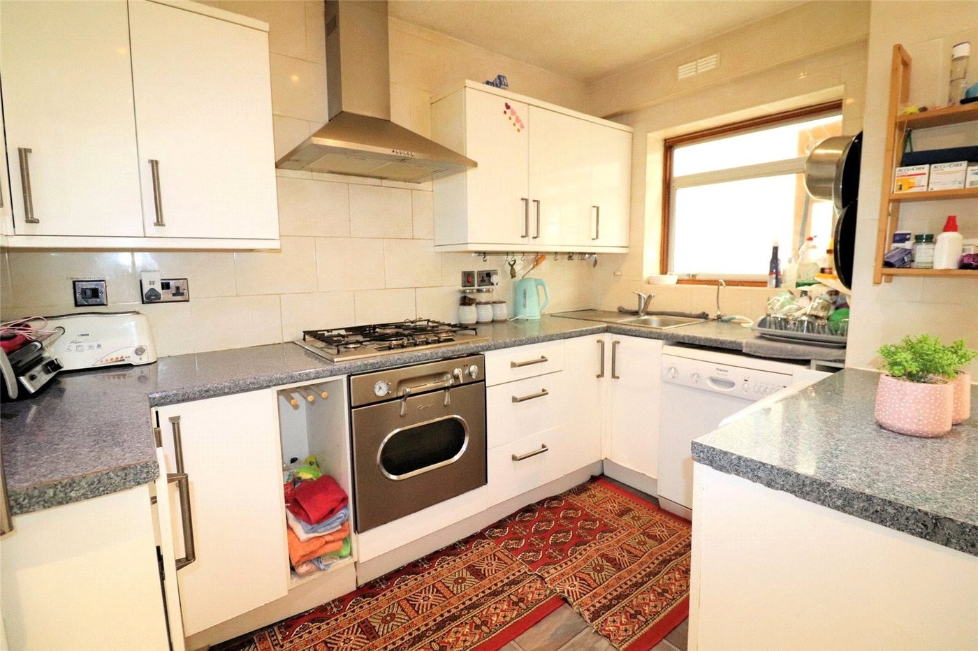 3 bedroom house to rent in Erith | Robinson Jackson