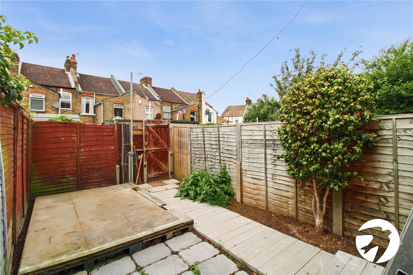 2 bedroom house to rent in Gravesend | Robinson Michael & Jackson