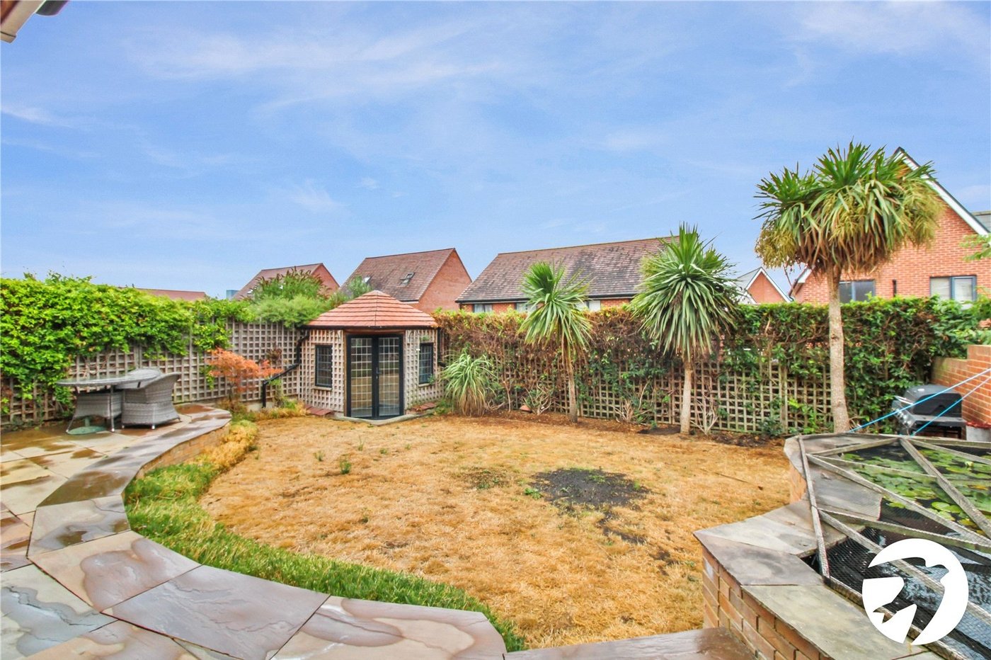 5 bedroom house to rent in Castle Hill | Robinson Michael & Jackson