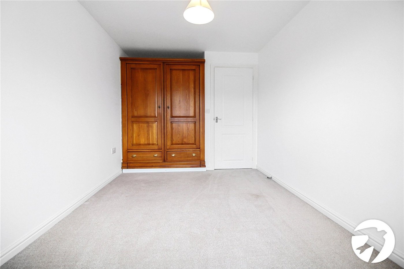 5 bedroom house to rent in Castle Hill | Robinson Michael & Jackson