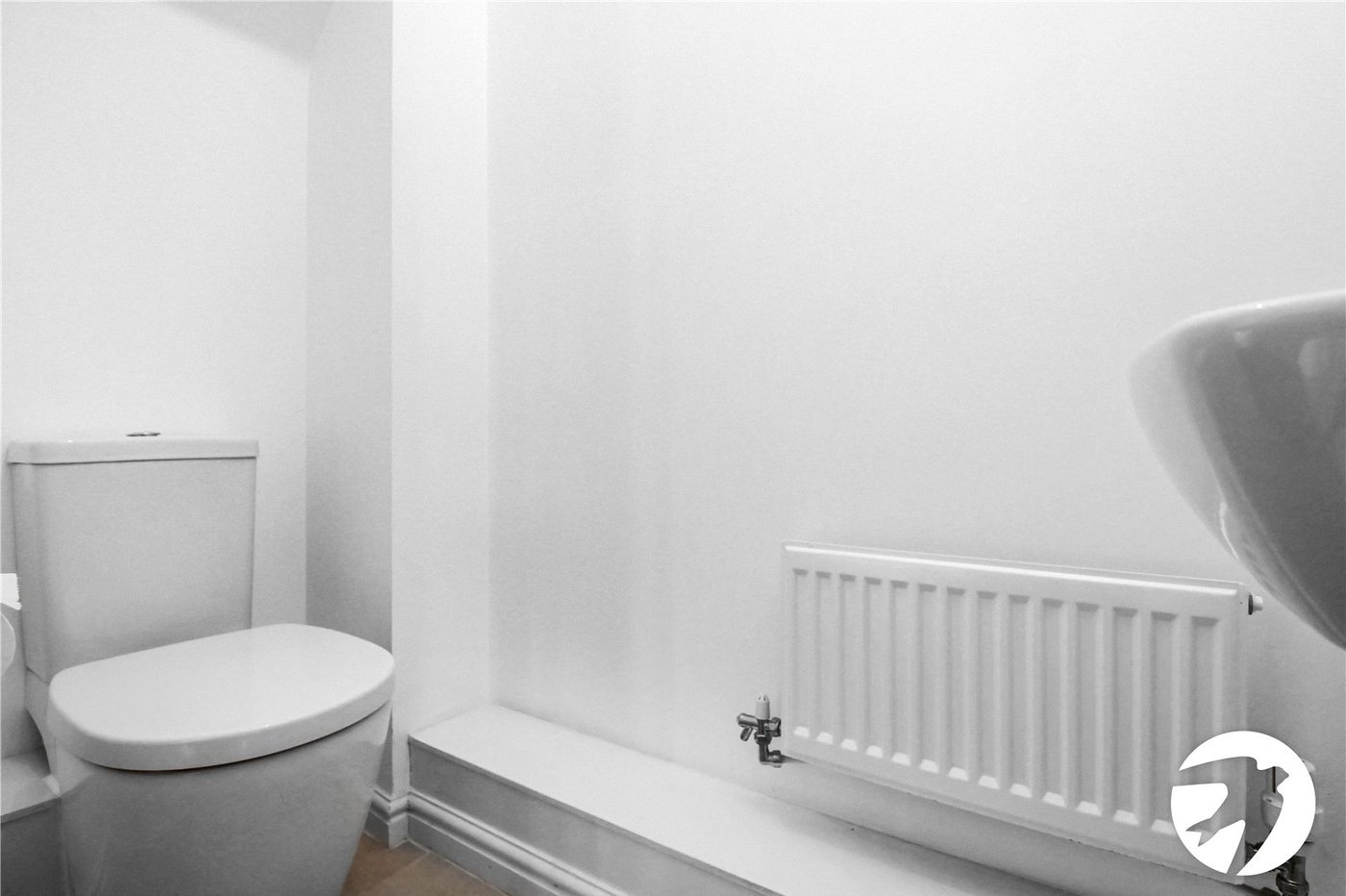5 bedroom house to rent in Castle Hill | Robinson Michael & Jackson