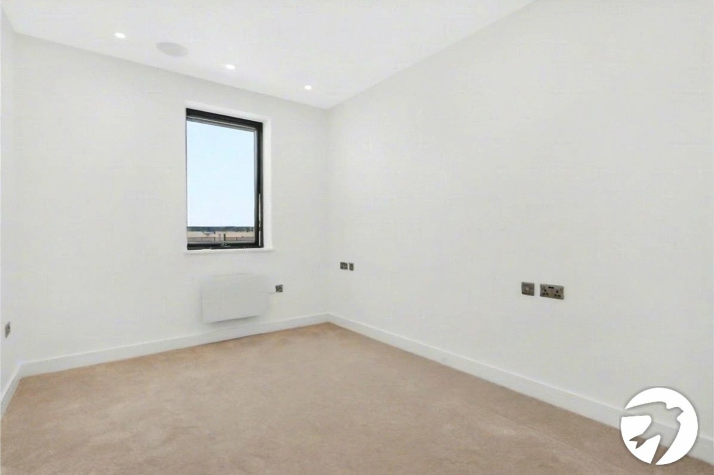 2 bedroom property to rent in 2 Knoll Rise | Robinson Jackson