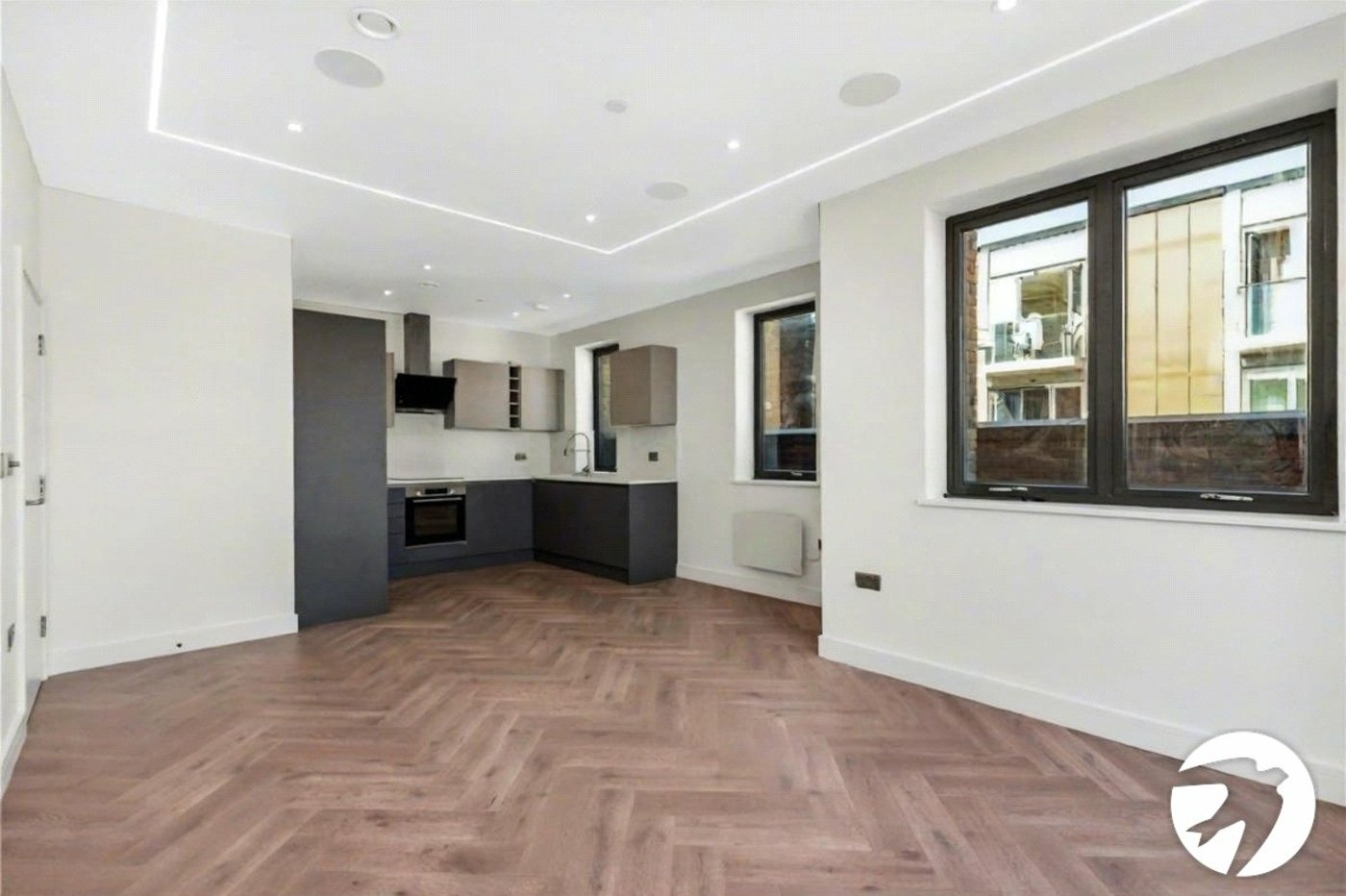 2 bedroom property to rent in 2 Knoll Rise | Robinson Jackson