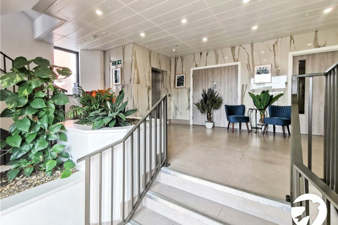 2 bedroom property to rent in 2 Knoll Rise | Robinson Jackson