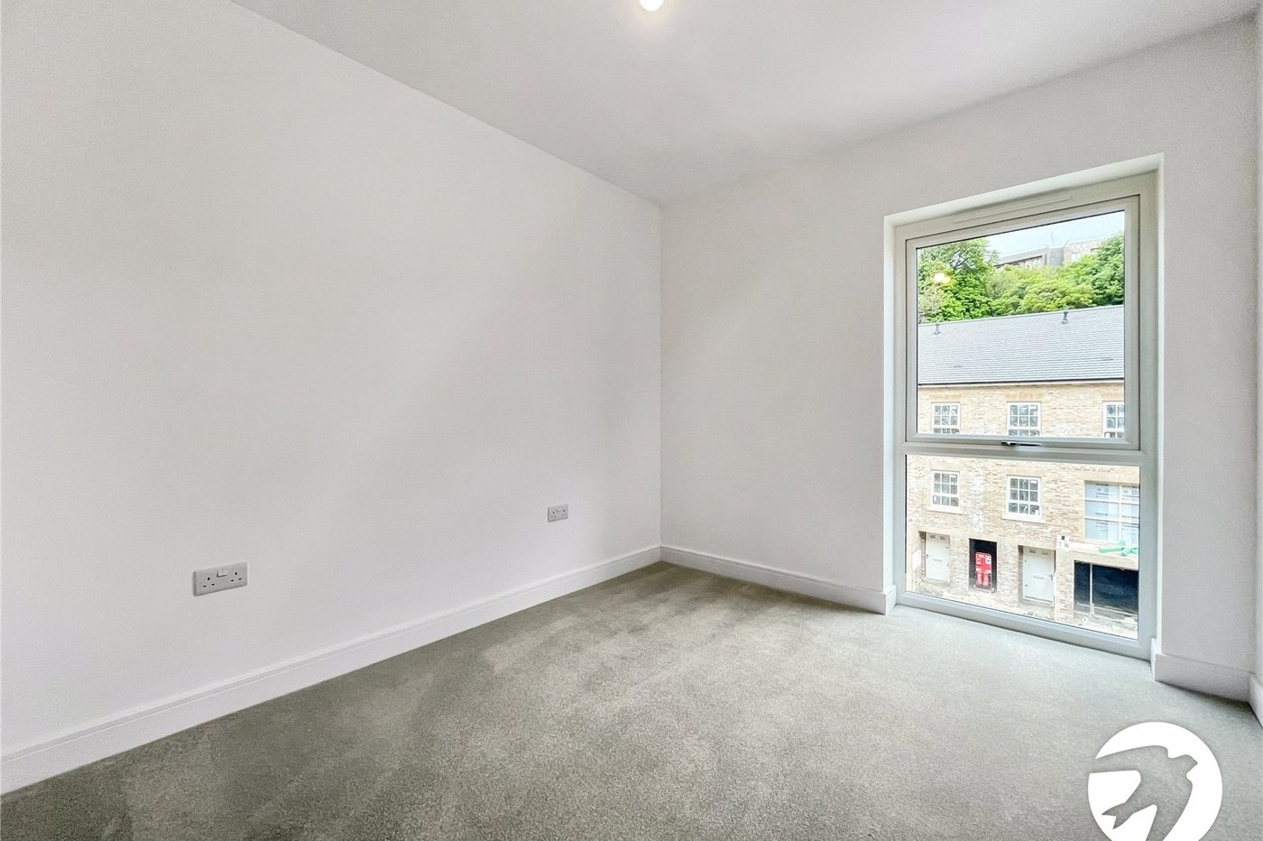 2 bedroom property to rent in Maidstone | Robinson Michael & Jackson