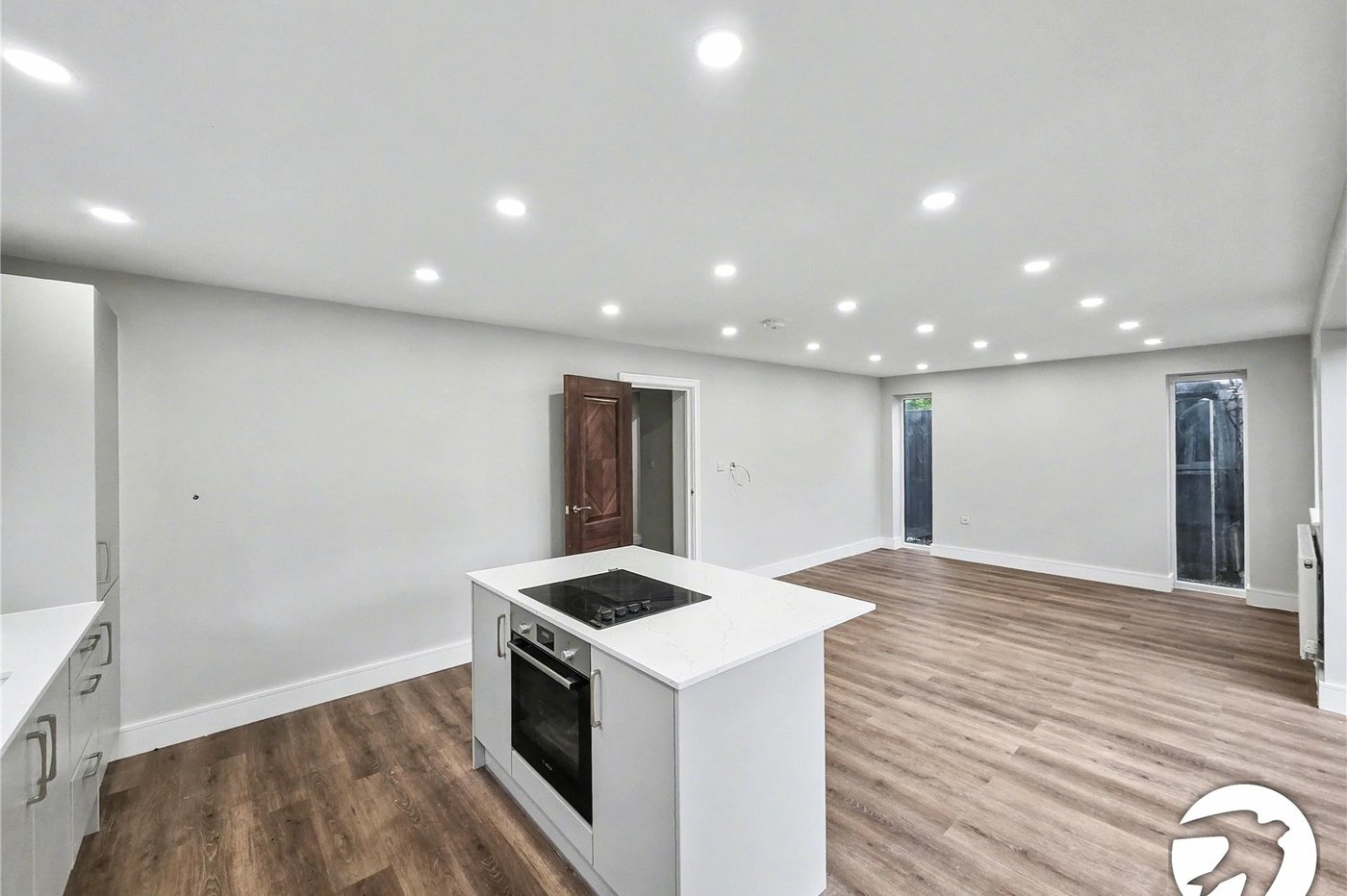 2 bedroom bungalow to rent in Erith | Robinson Jackson