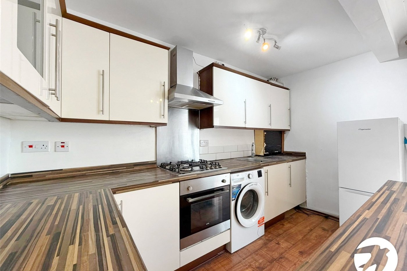 3 bedroom house to rent in Welling | 