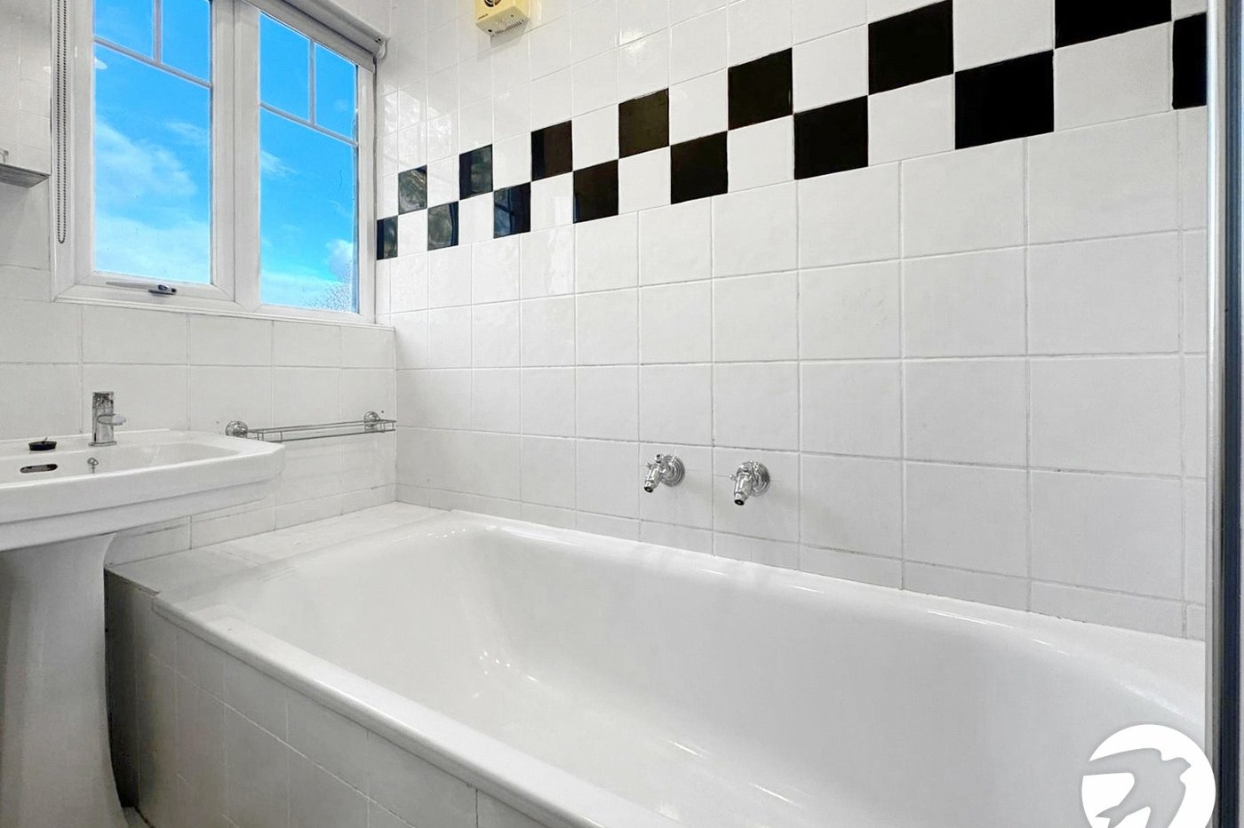 3 bedroom house to rent in London | 