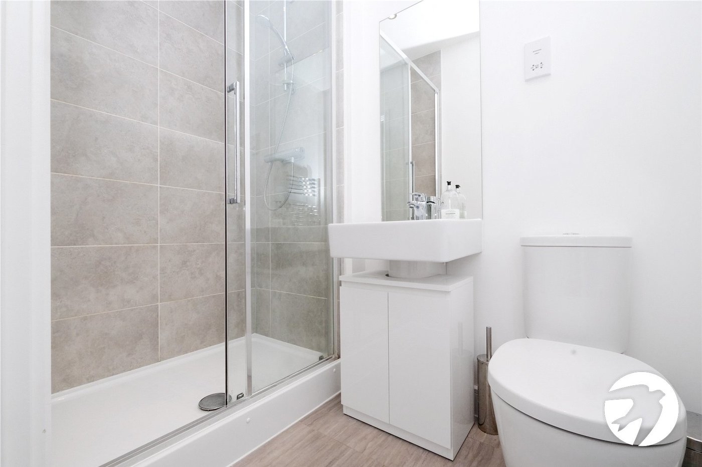 2 bedroom property to rent in Weldon | Robinson Michael & Jackson