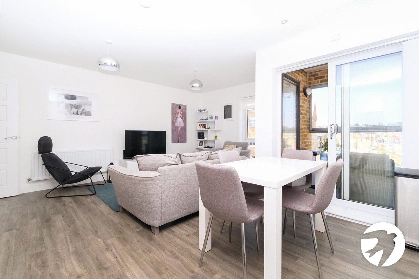 2 bedroom property to rent in Weldon | Robinson Michael & Jackson
