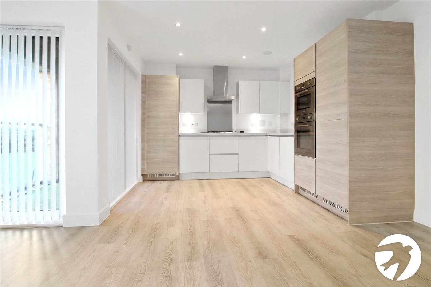 2 bedroom property to rent in Weldon | Robinson Michael & Jackson