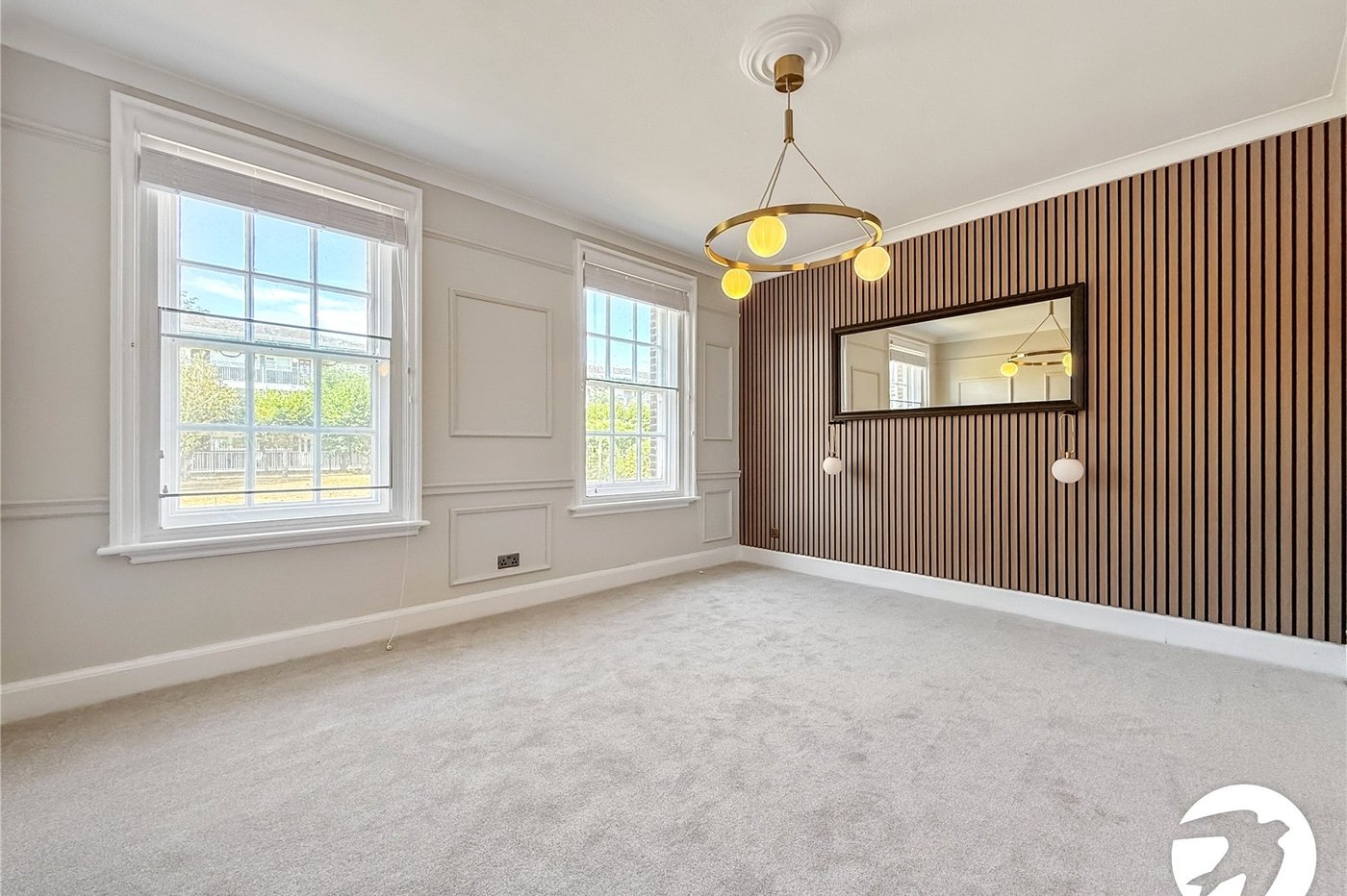 2 bedroom property to rent in London | Robinson Jackson