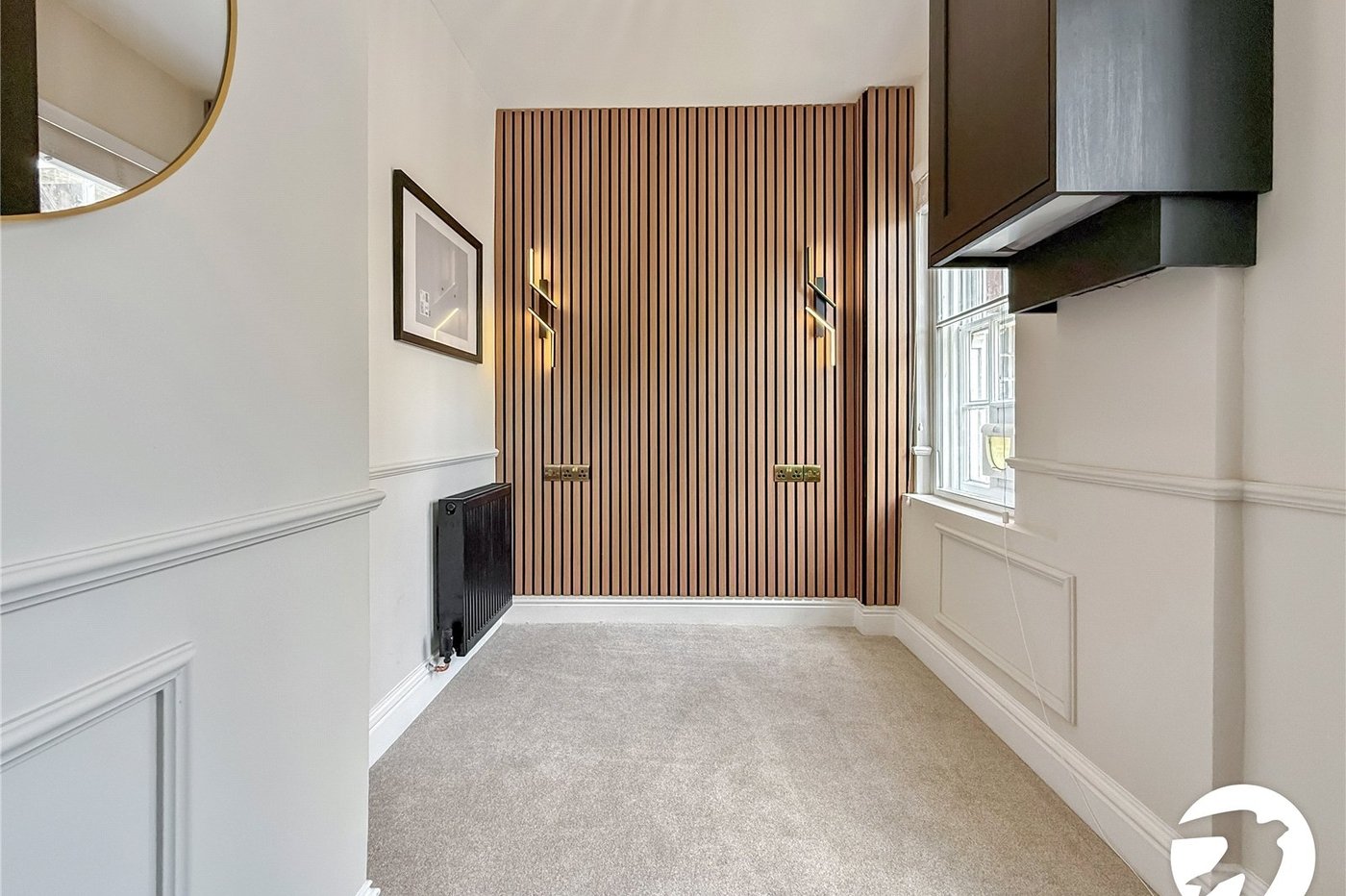 2 bedroom property to rent in London | Robinson Jackson