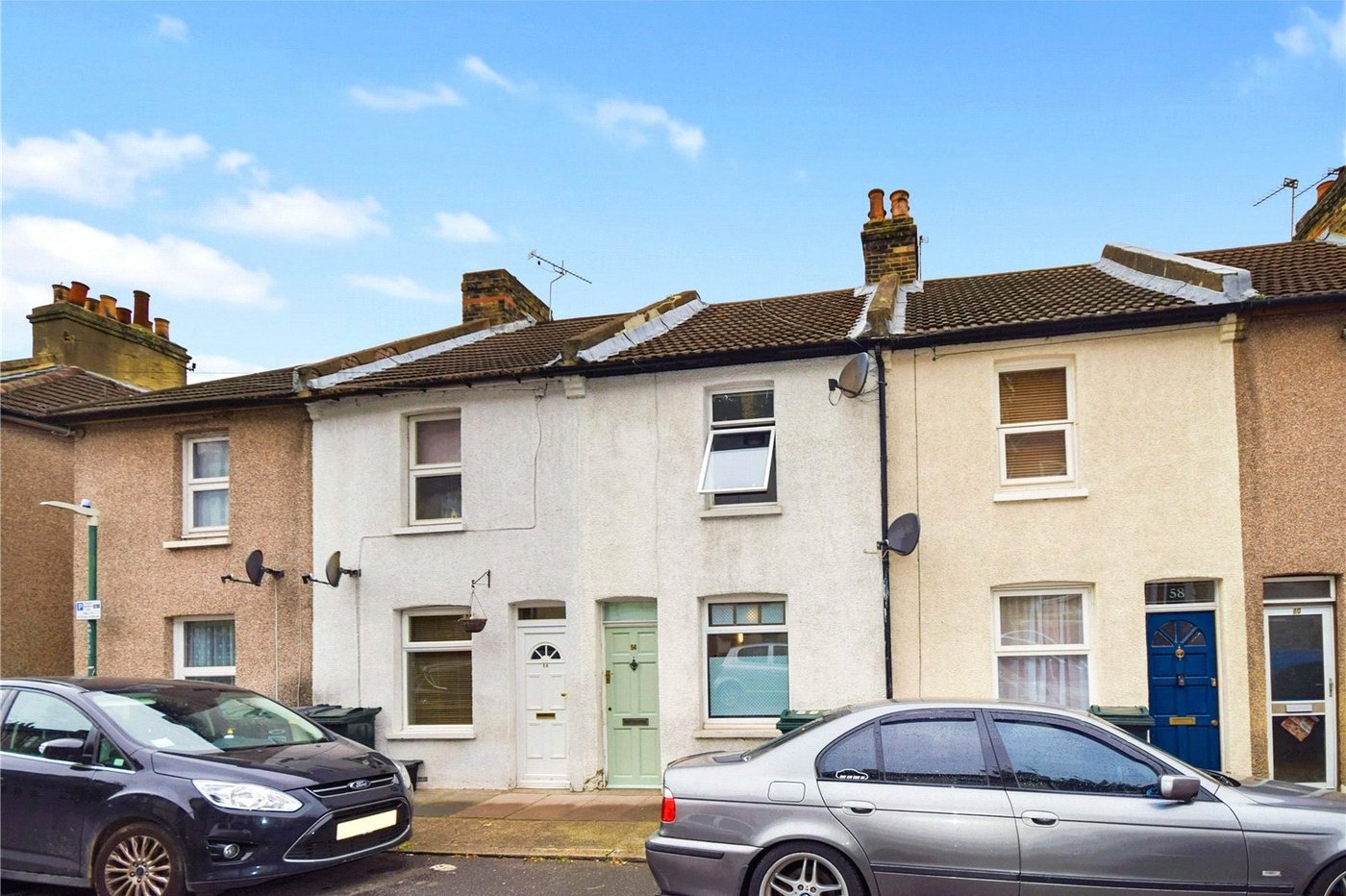 2 bedroom house to rent in Dartford | Robinson Jackson
