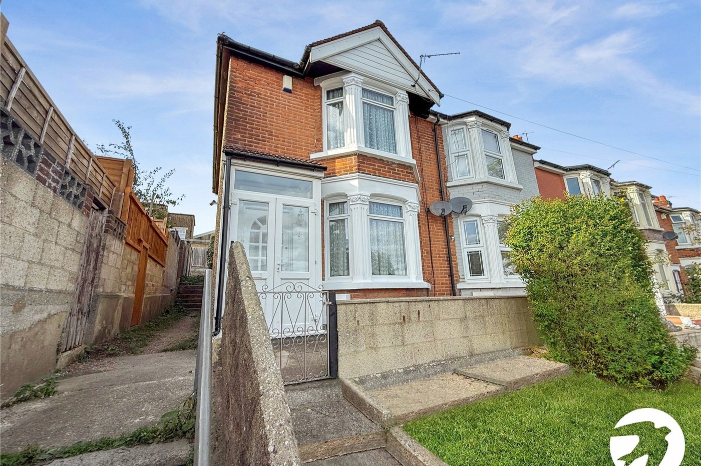 3 bedroom house to rent in Chatham | Robinson Michael & Jackson