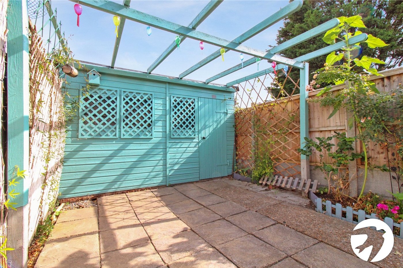 2 bedroom house to rent in Northfleet | Robinson Michael & Jackson