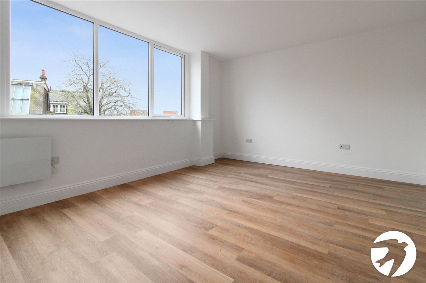 2 bedroom property to rent in Gravesend | Robinson Michael & Jackson