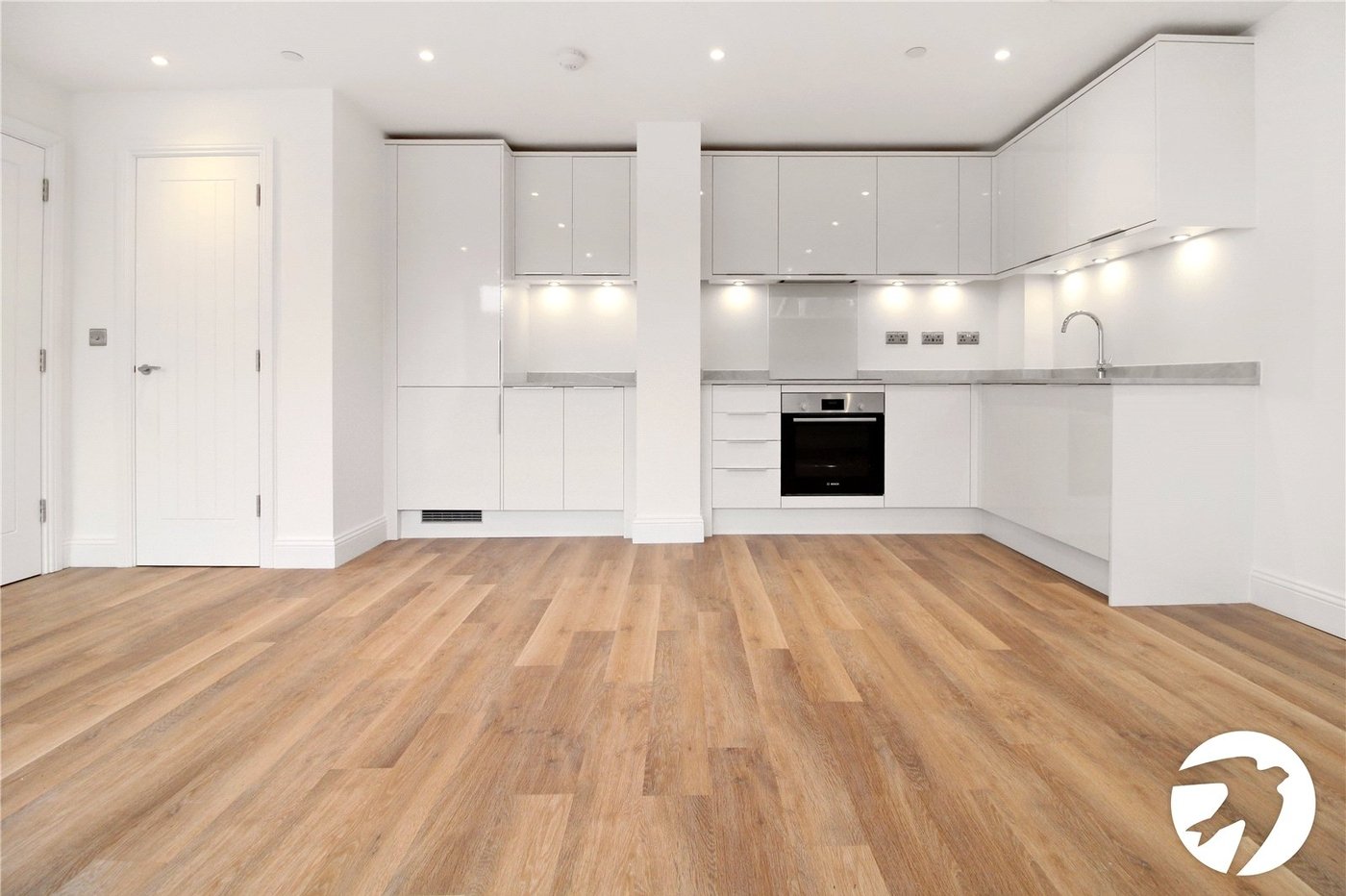 2 bedroom property to rent in Gravesend | Robinson Michael & Jackson