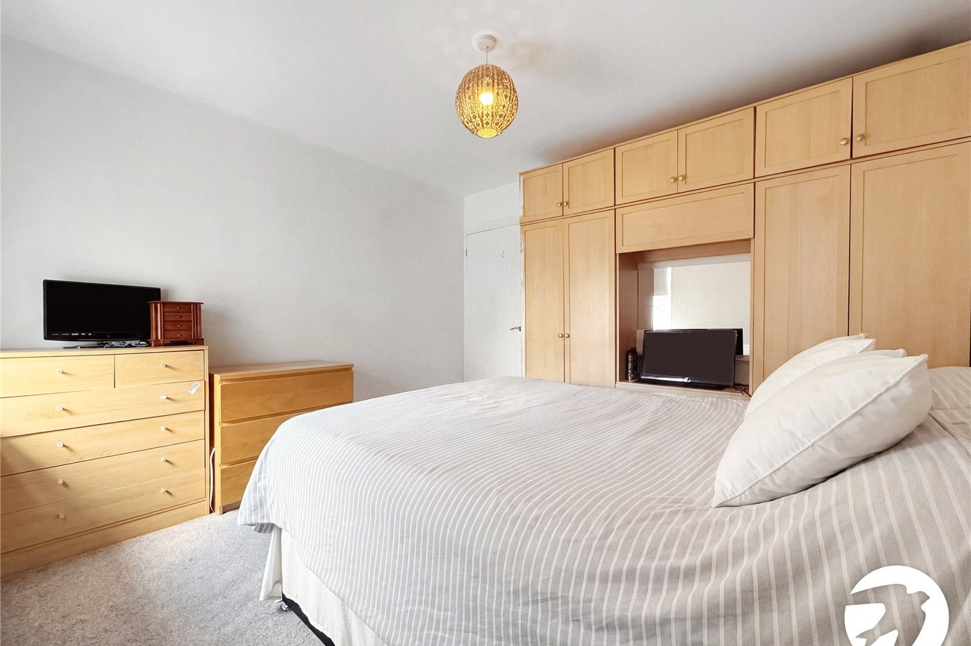 3 bedroom house to rent in Gillingham | Robinson Michael & Jackson