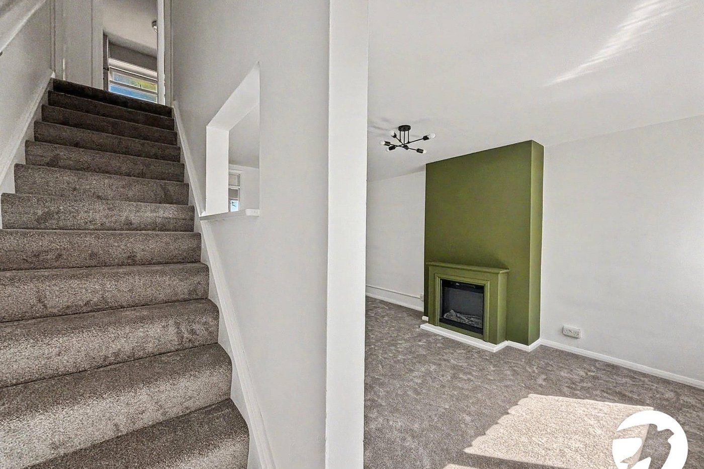 2 bedroom property to rent in Dartford | Robinson Jackson