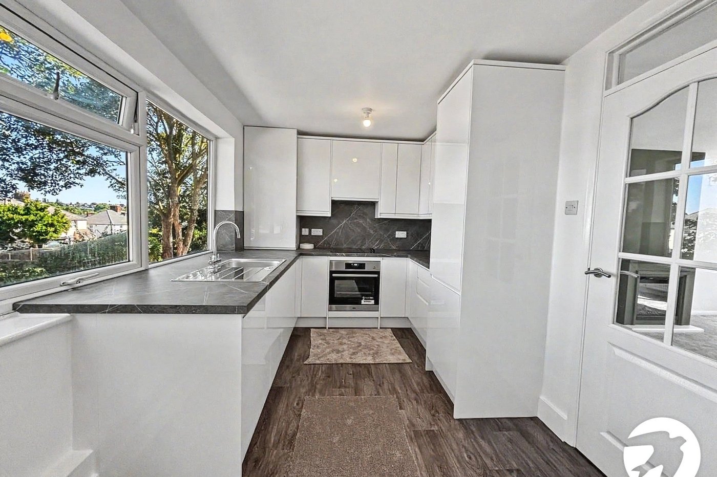 2 bedroom property to rent in Dartford | Robinson Jackson