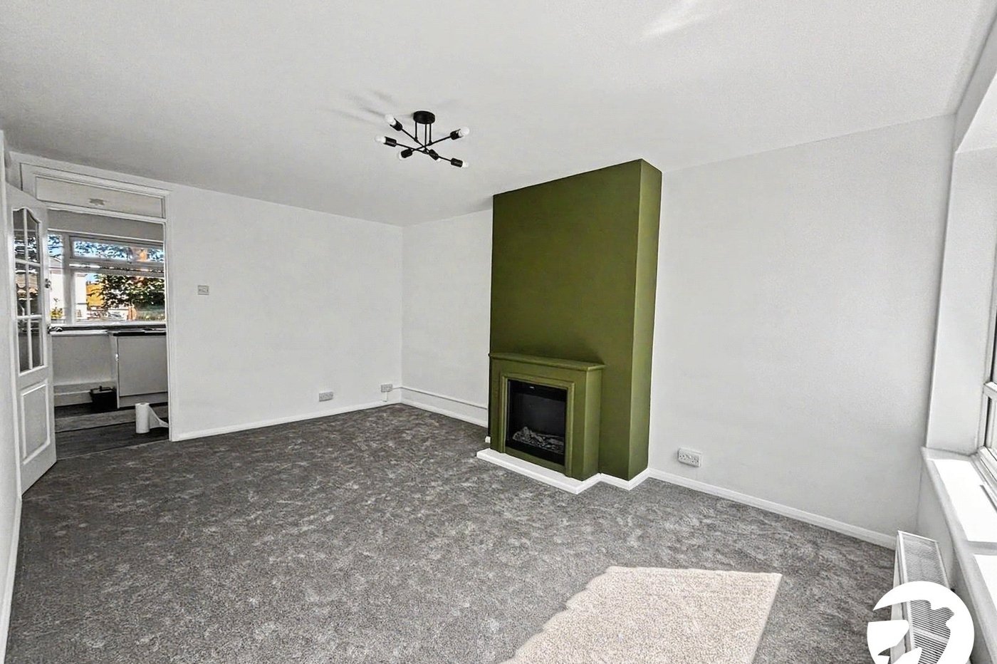 2 bedroom property to rent in Dartford | Robinson Jackson