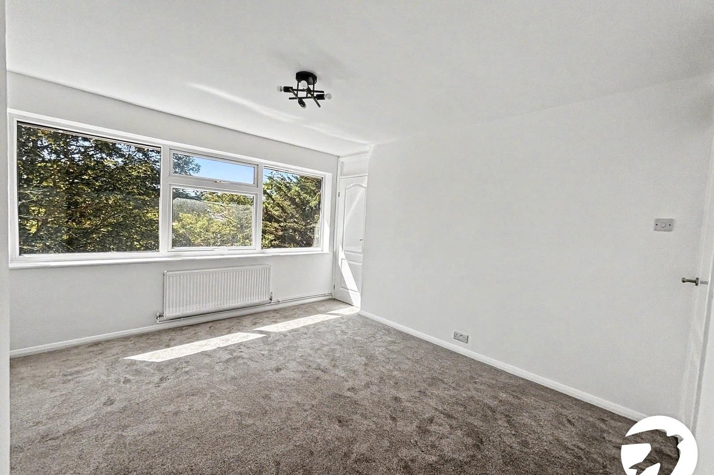 2 bedroom property to rent in Dartford | Robinson Jackson