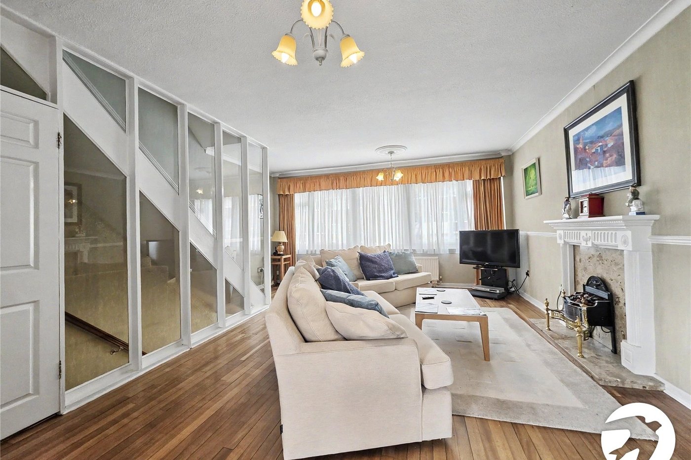 4 bedroom property to rent in London | Robinson Jackson