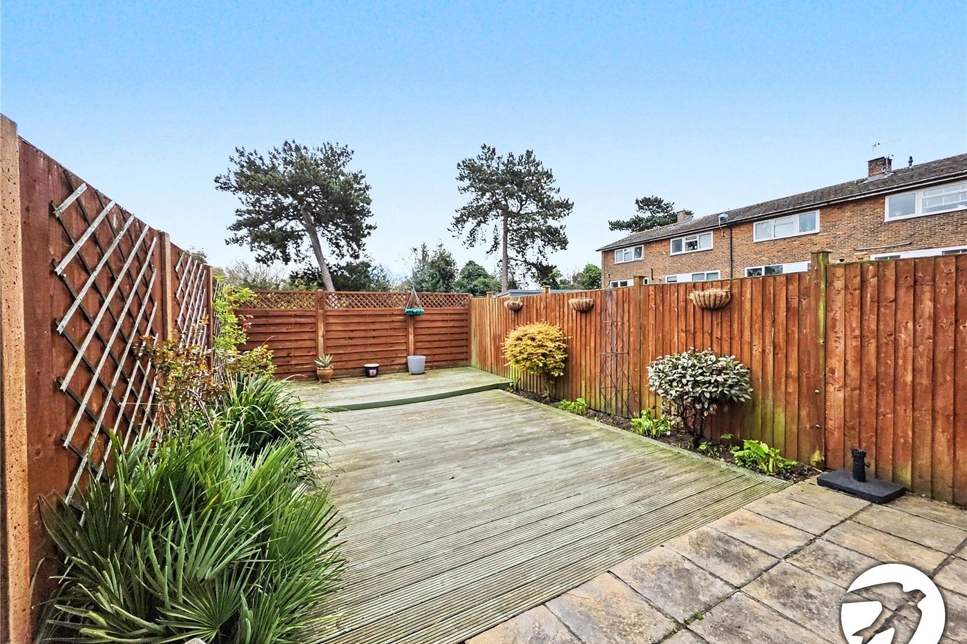 4 bedroom property to rent in London | Robinson Jackson