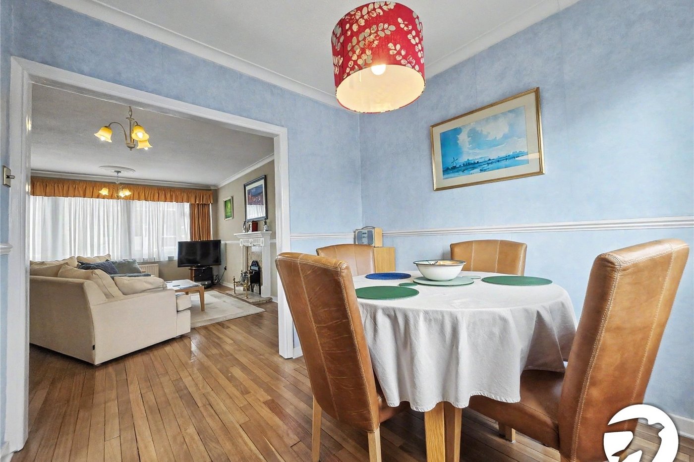 4 bedroom property to rent in London | Robinson Jackson