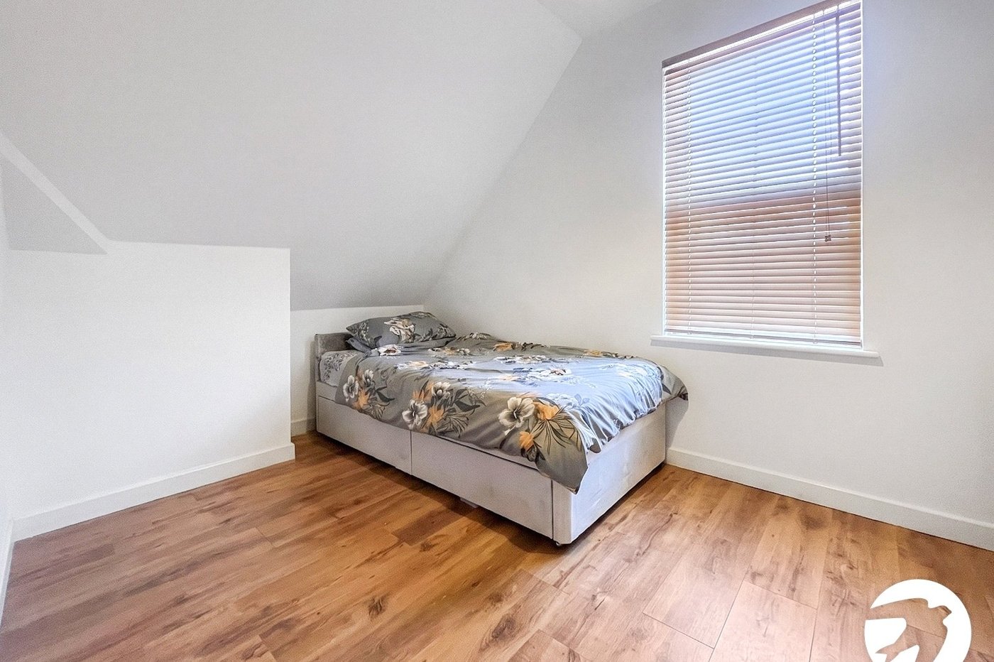 2 bedroom property to rent in Bexley | Robinson Jackson