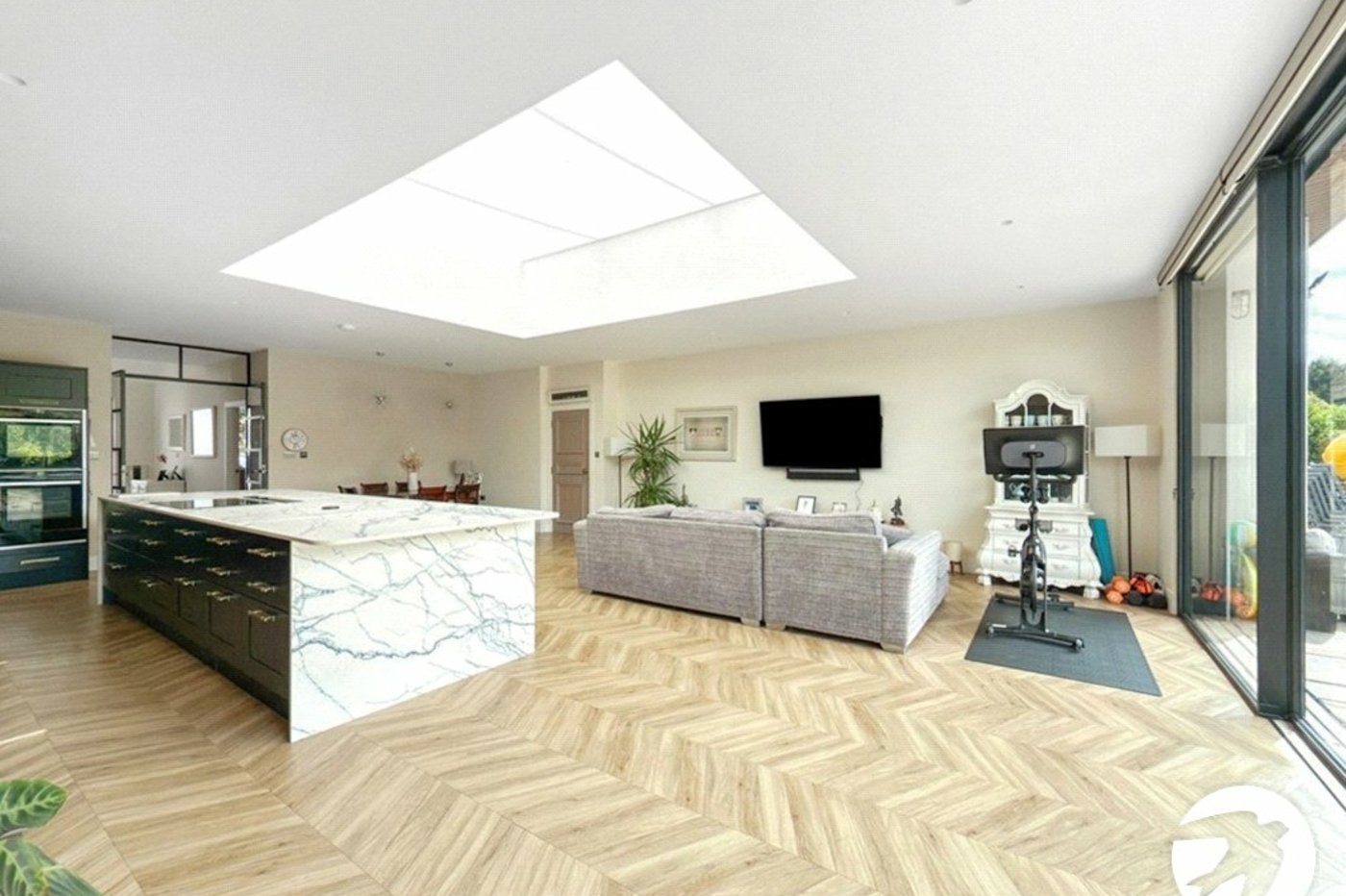 5 bedroom house to rent in Crockenhill | Robinson Jackson