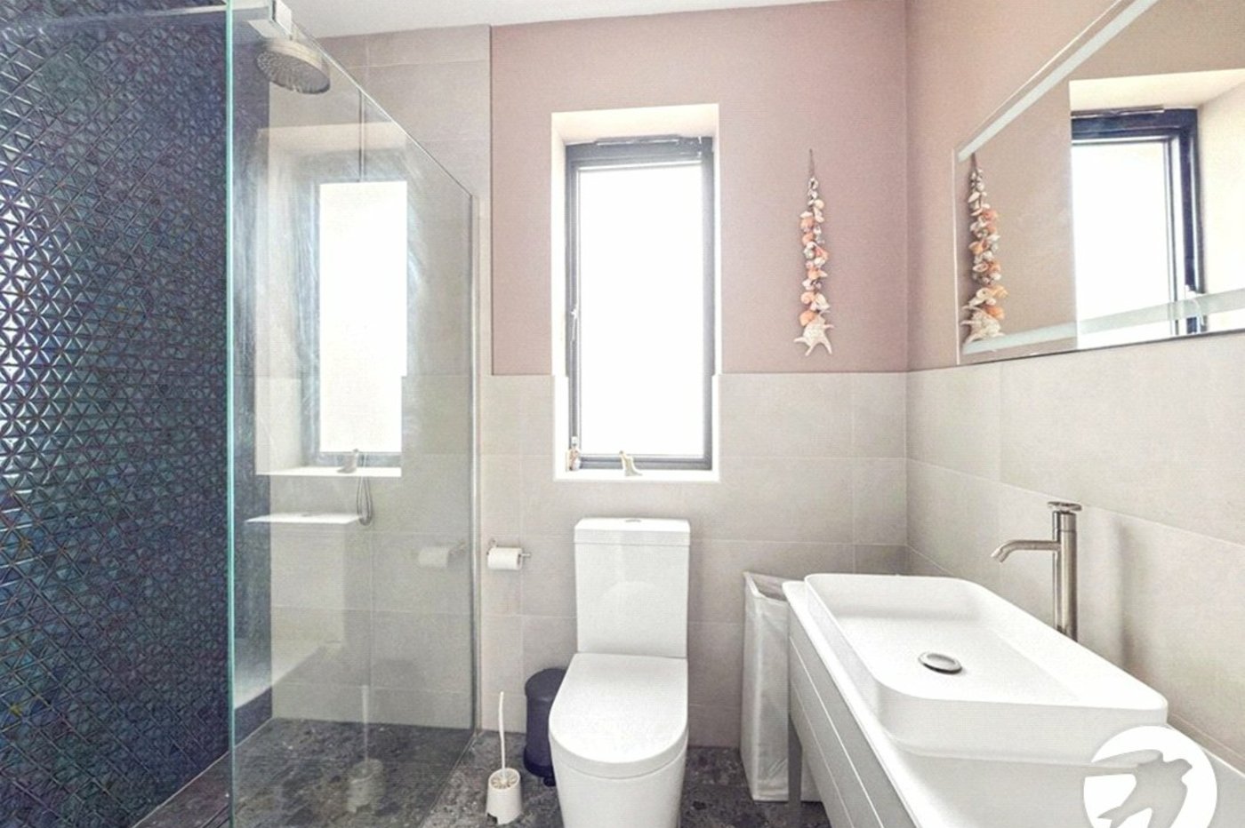 5 bedroom house to rent in Crockenhill | Robinson Jackson