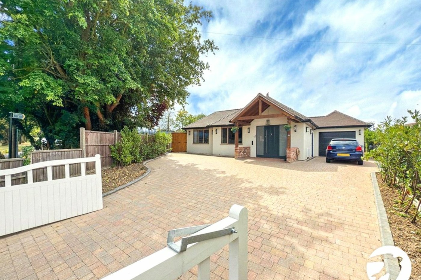 5 bedroom house to rent in Crockenhill | Robinson Jackson